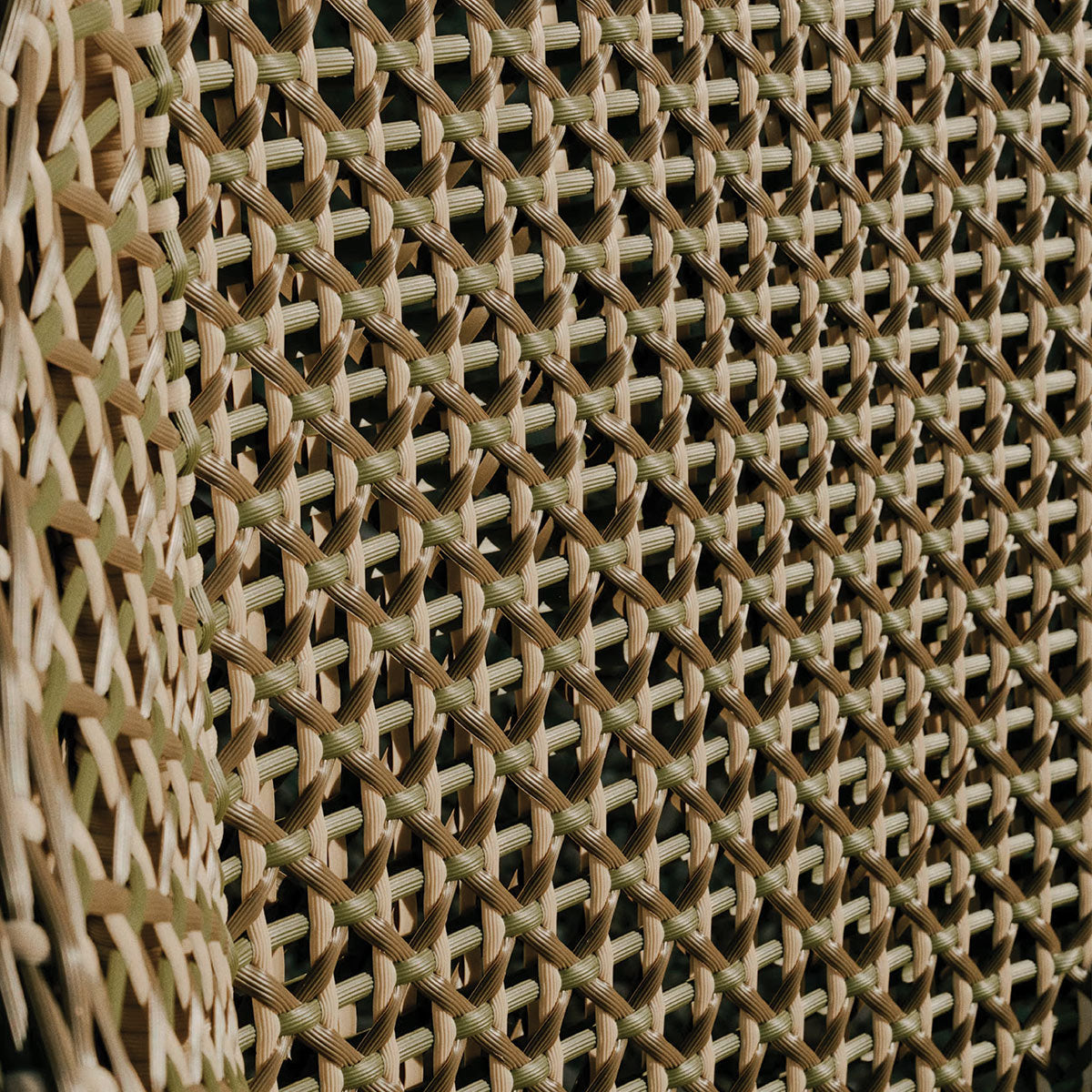 Olbia Outdoor Arcmhair (High Back)