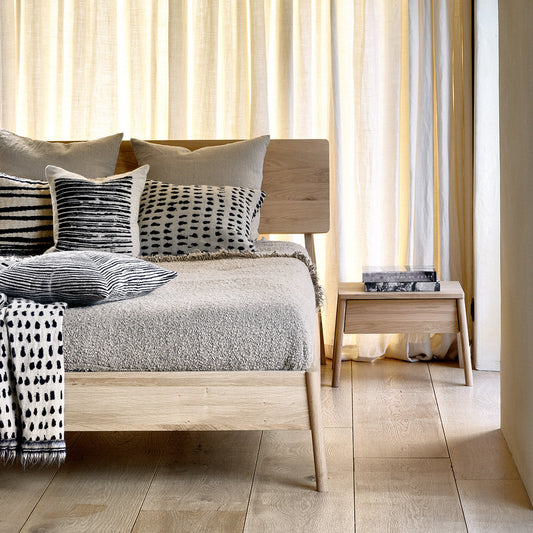 Air Queen Bed Frame (Oak)