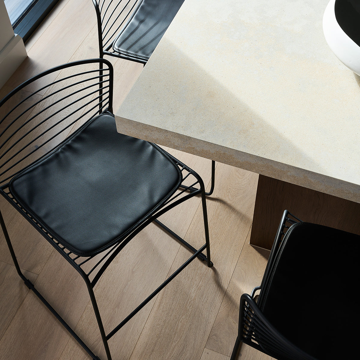 Frankia Bar Stool (68cm)