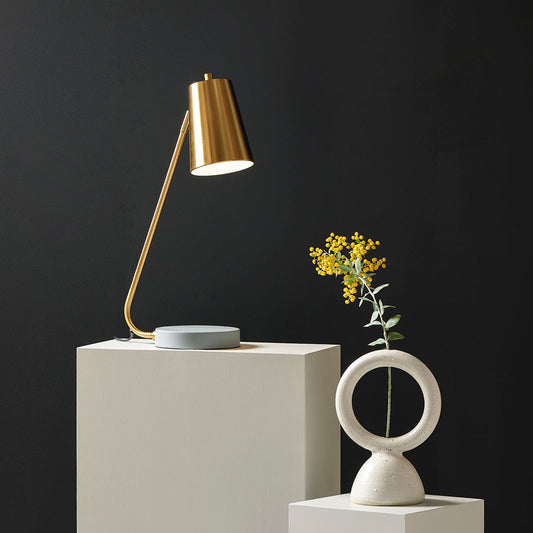 Arlen Desk Lamp