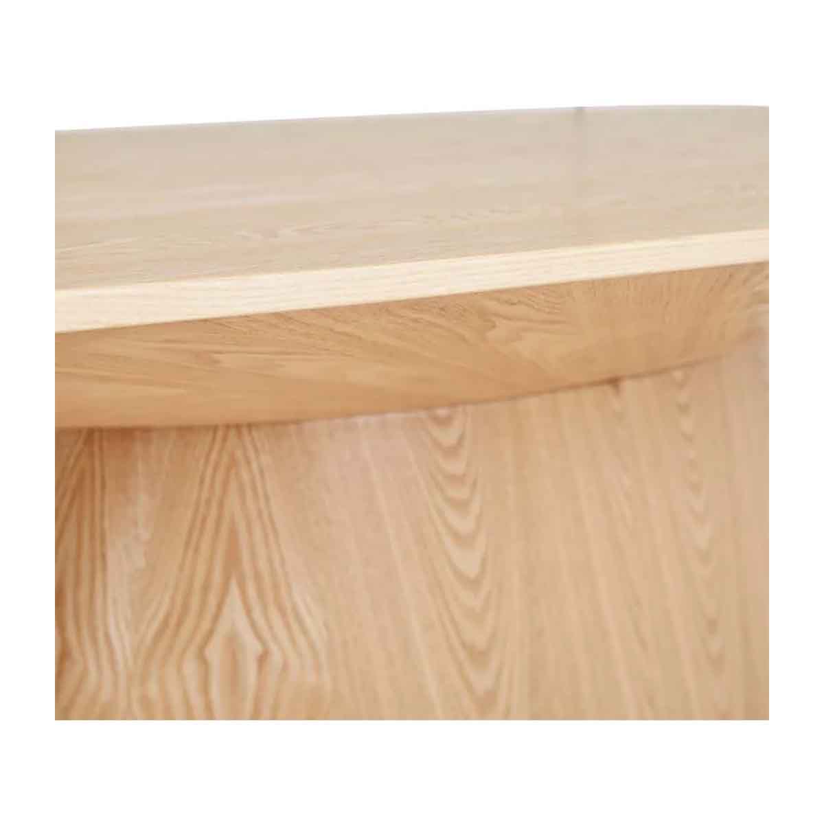 Classique Oval Dining Table