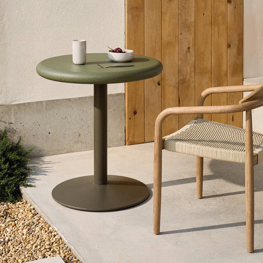 Esilda Outdoor Round Dining Table