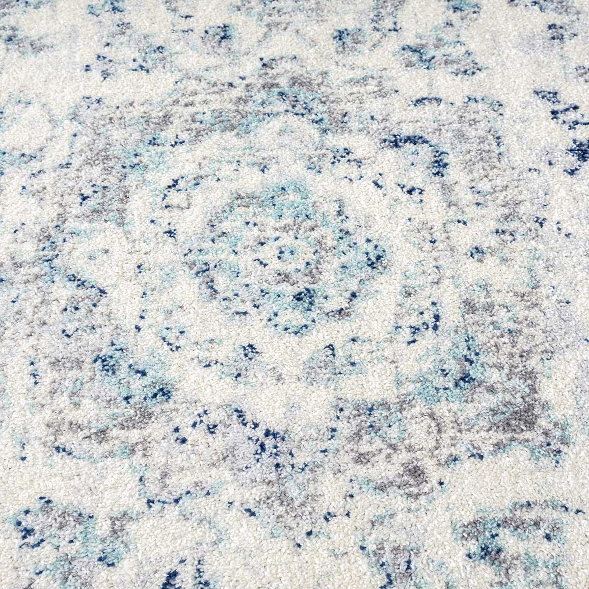 Noor Traditional Distressed Rug