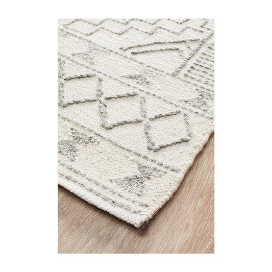 Hudson 802 Rug (Ivory)