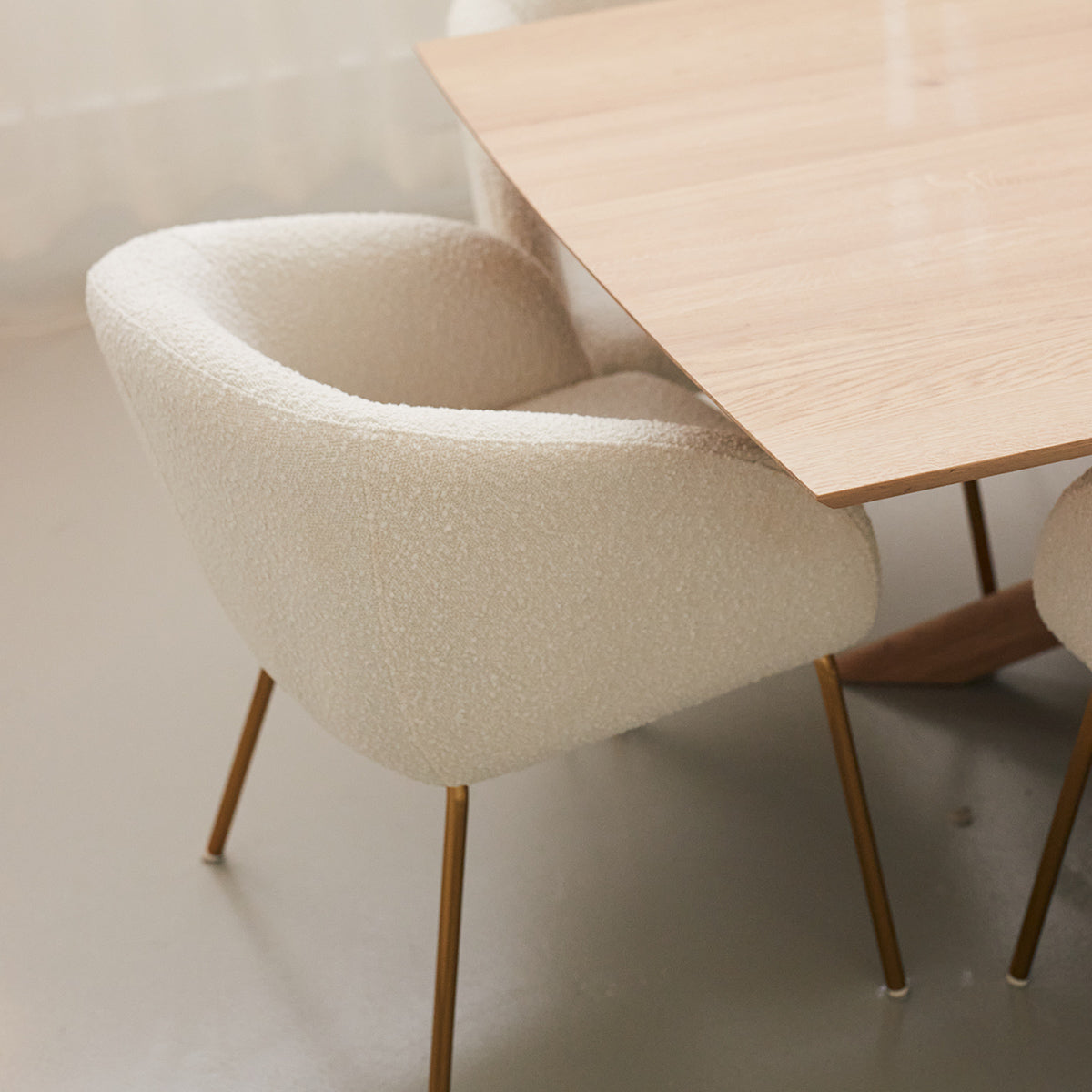 Avalon Boucle Dining Arm Chair