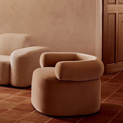 Huggy Swivel Armchair