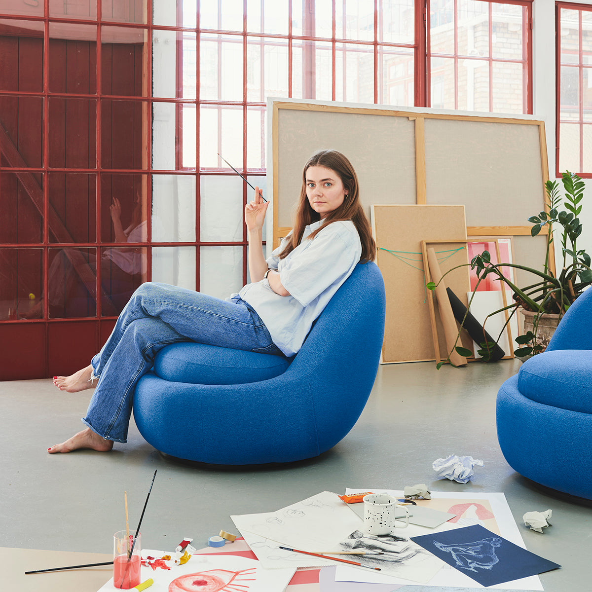 Babette Swivel Armchair