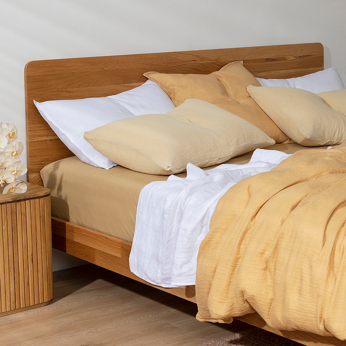 Marlo King Single Bed