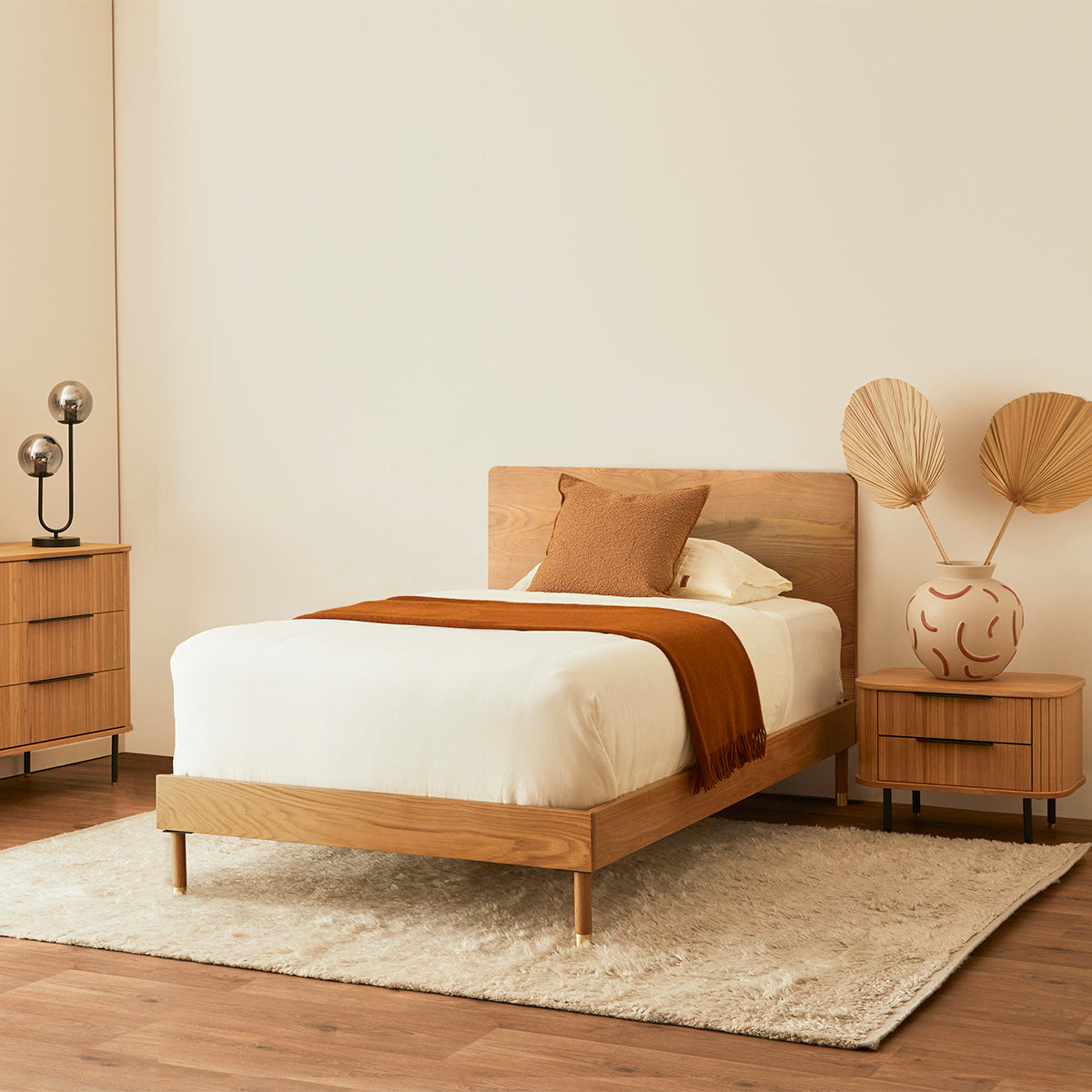 Marlo King Single Bed