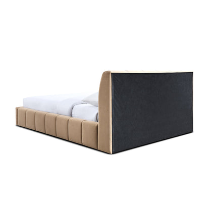Allocco Queen Bed