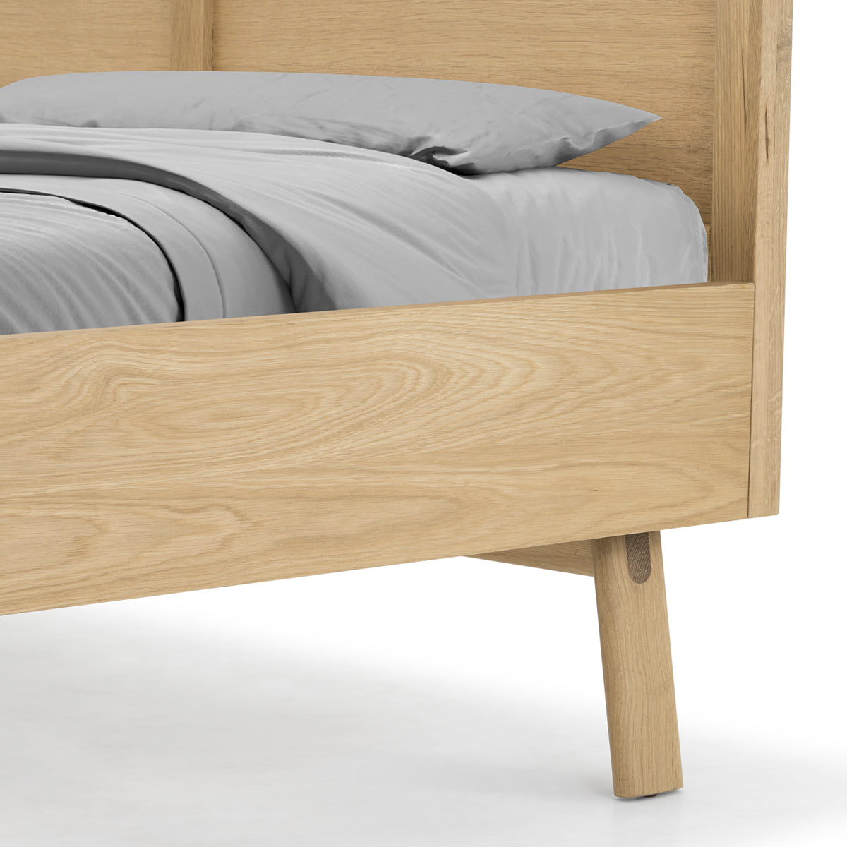 Arigato Timber Queen Bed (Oak)