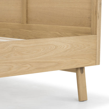Arigato Timber Queen Bed (Oak)