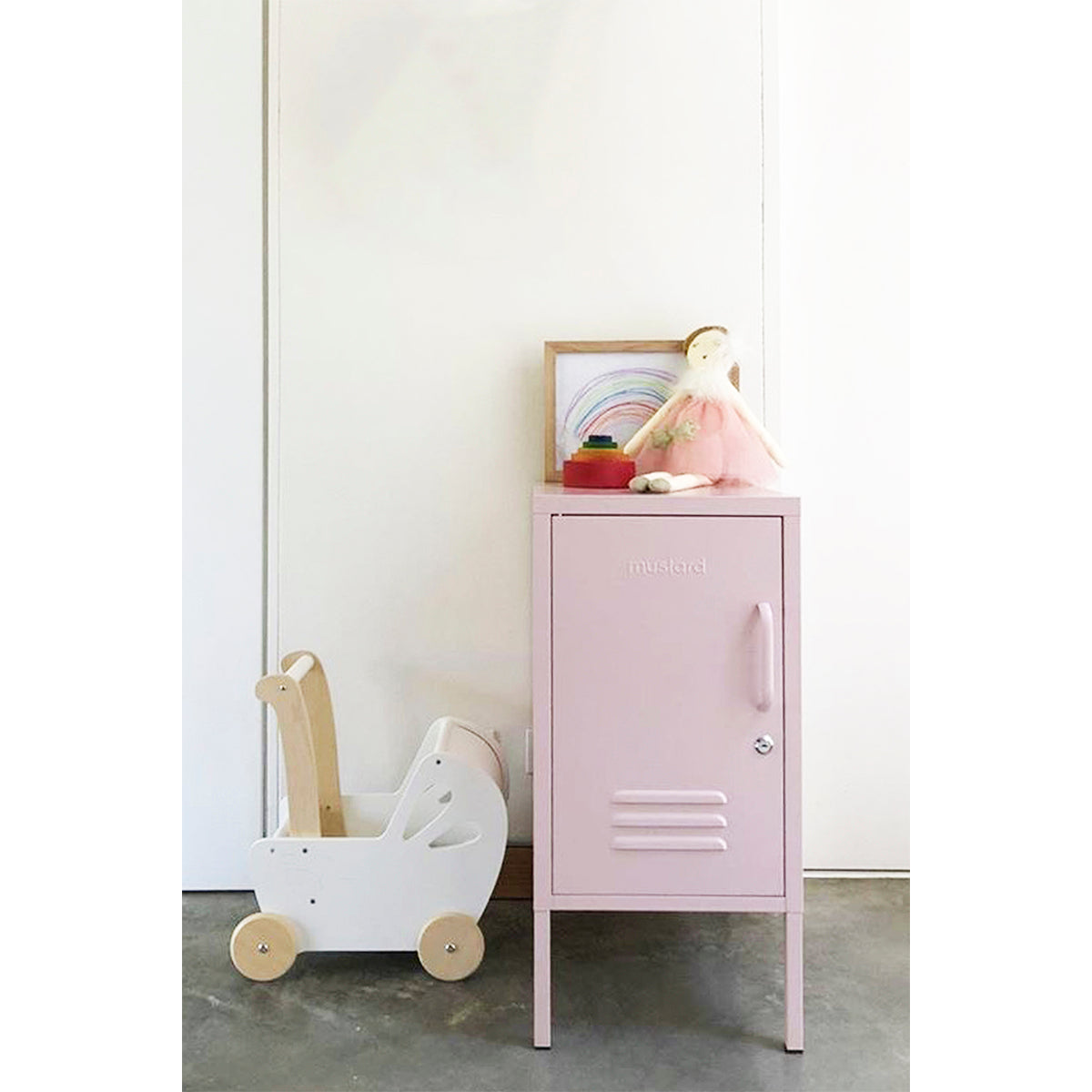 The Shorty Left Locker