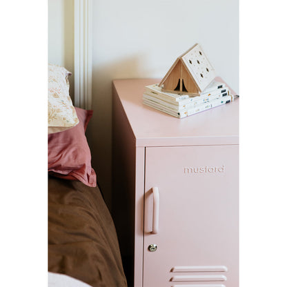 The Shorty Right Locker