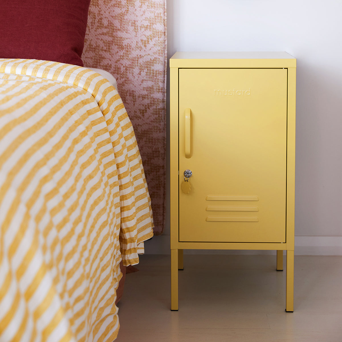 The Shorty Right Locker