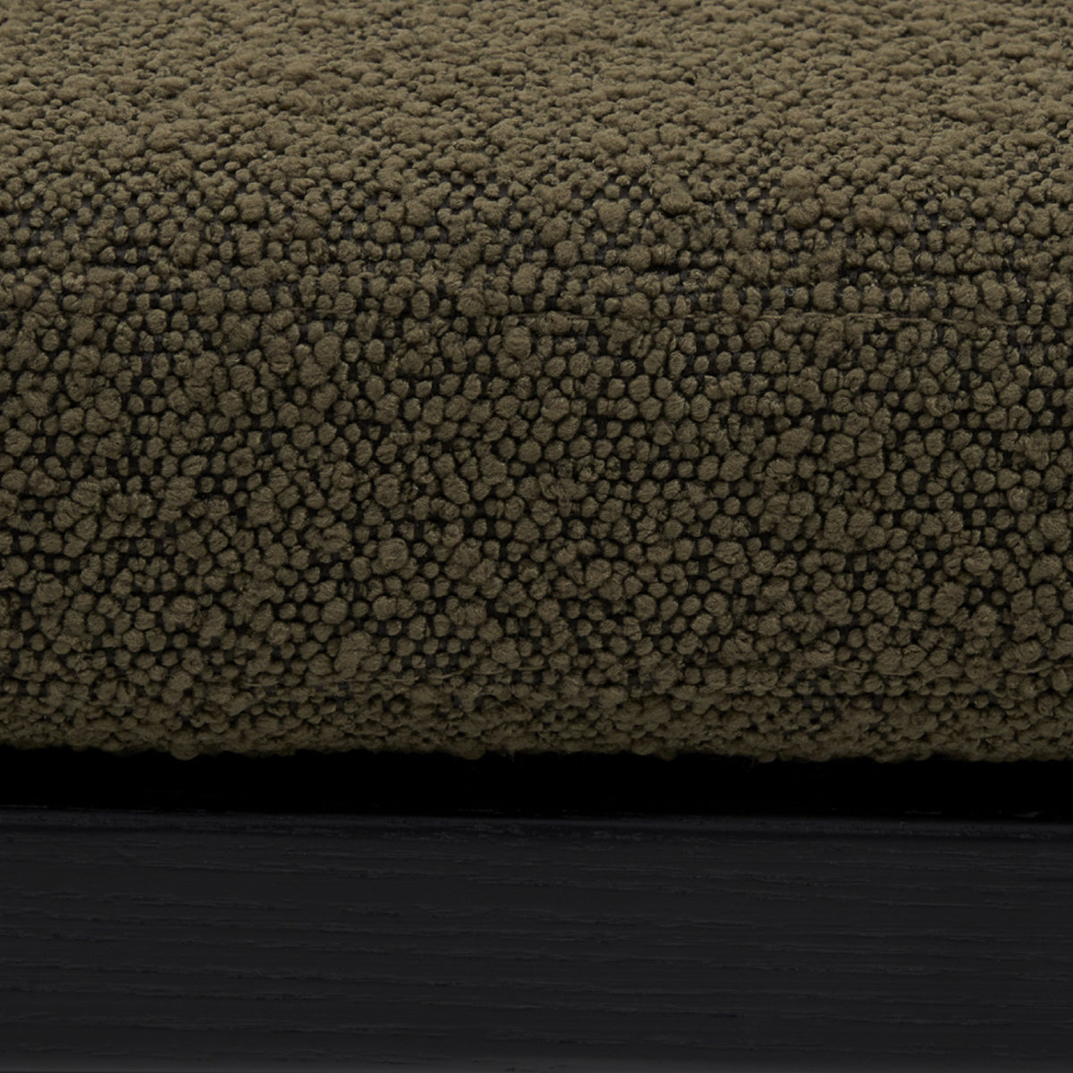 Scout Boucle Bench