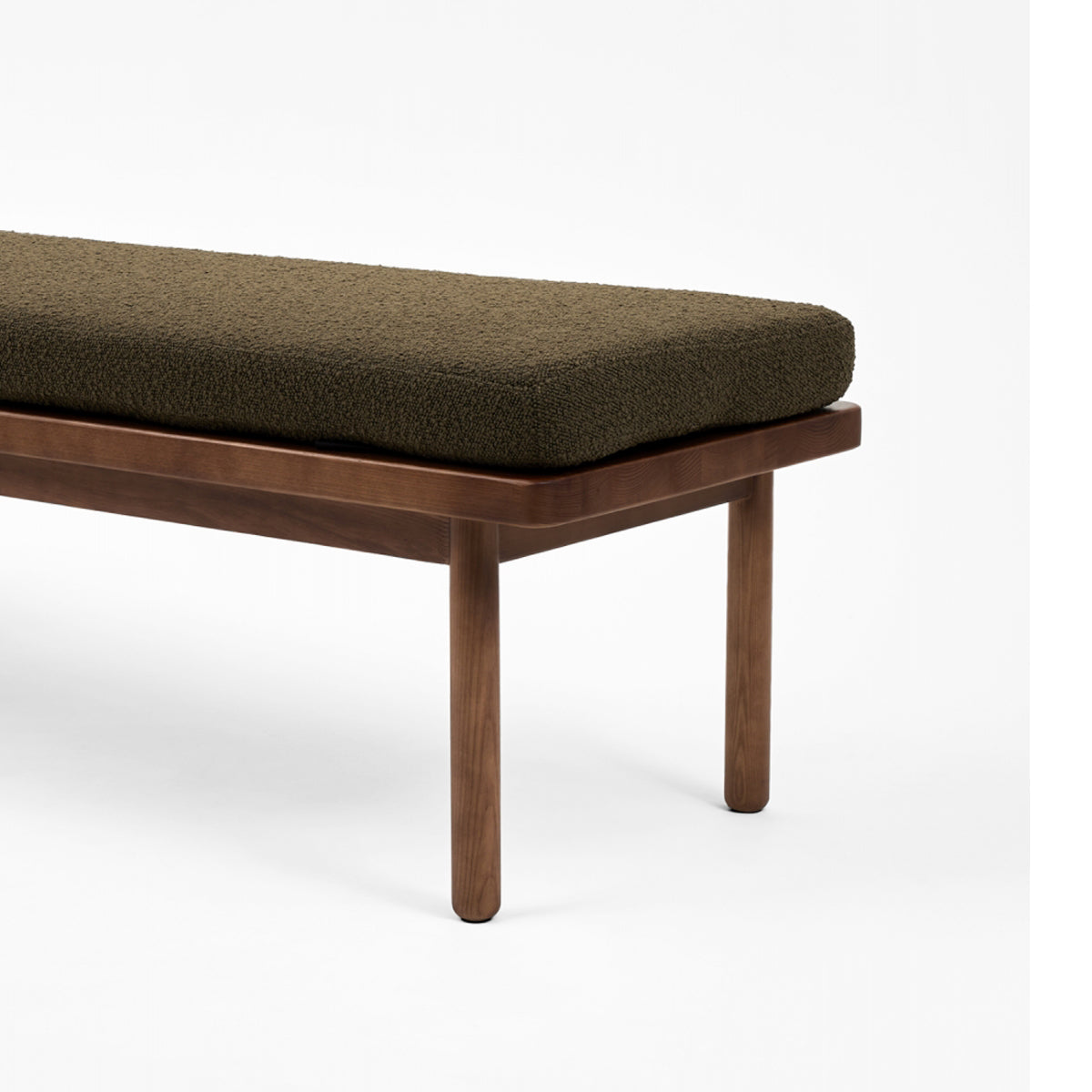 Scout Boucle Bench