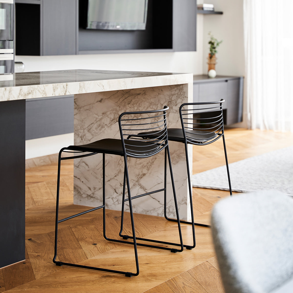 Frankia Bar Stool (58cm)