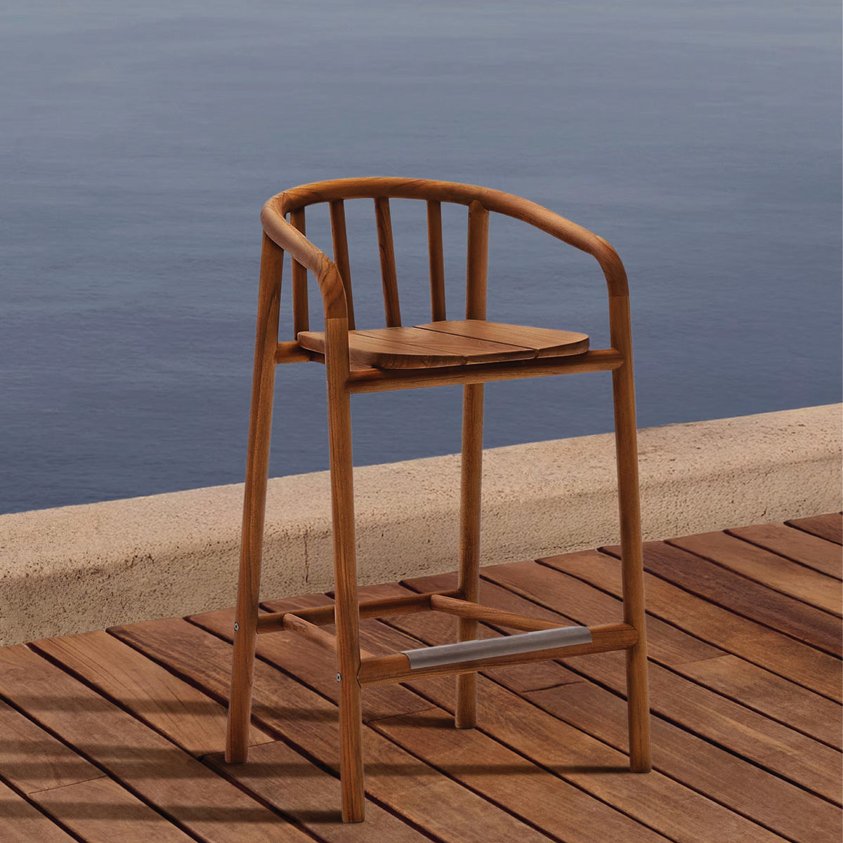 Turqueta Outdoor Stool