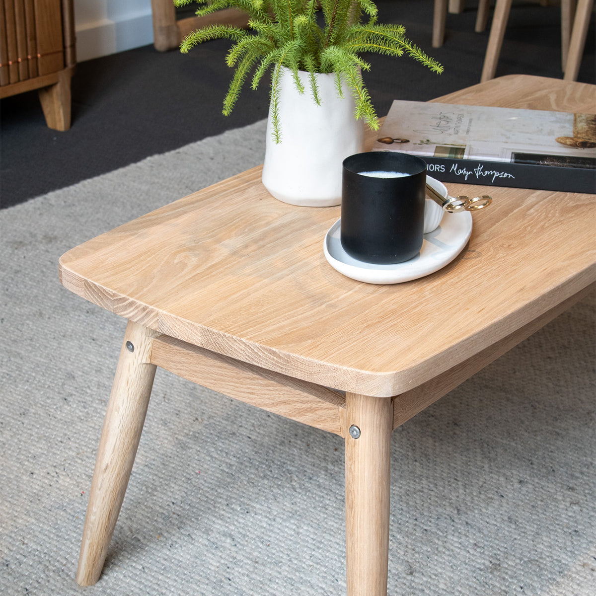 Twist Coffee Table (Medium)