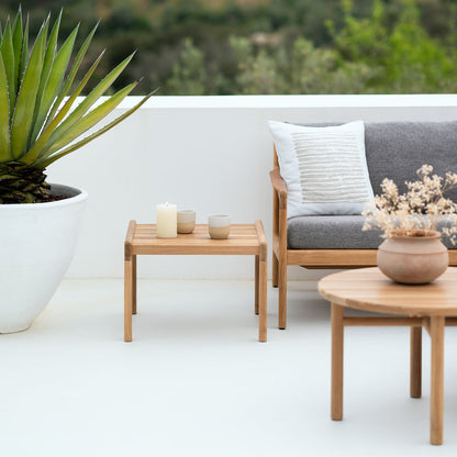 Quatro Outdoor Round Coffee Table