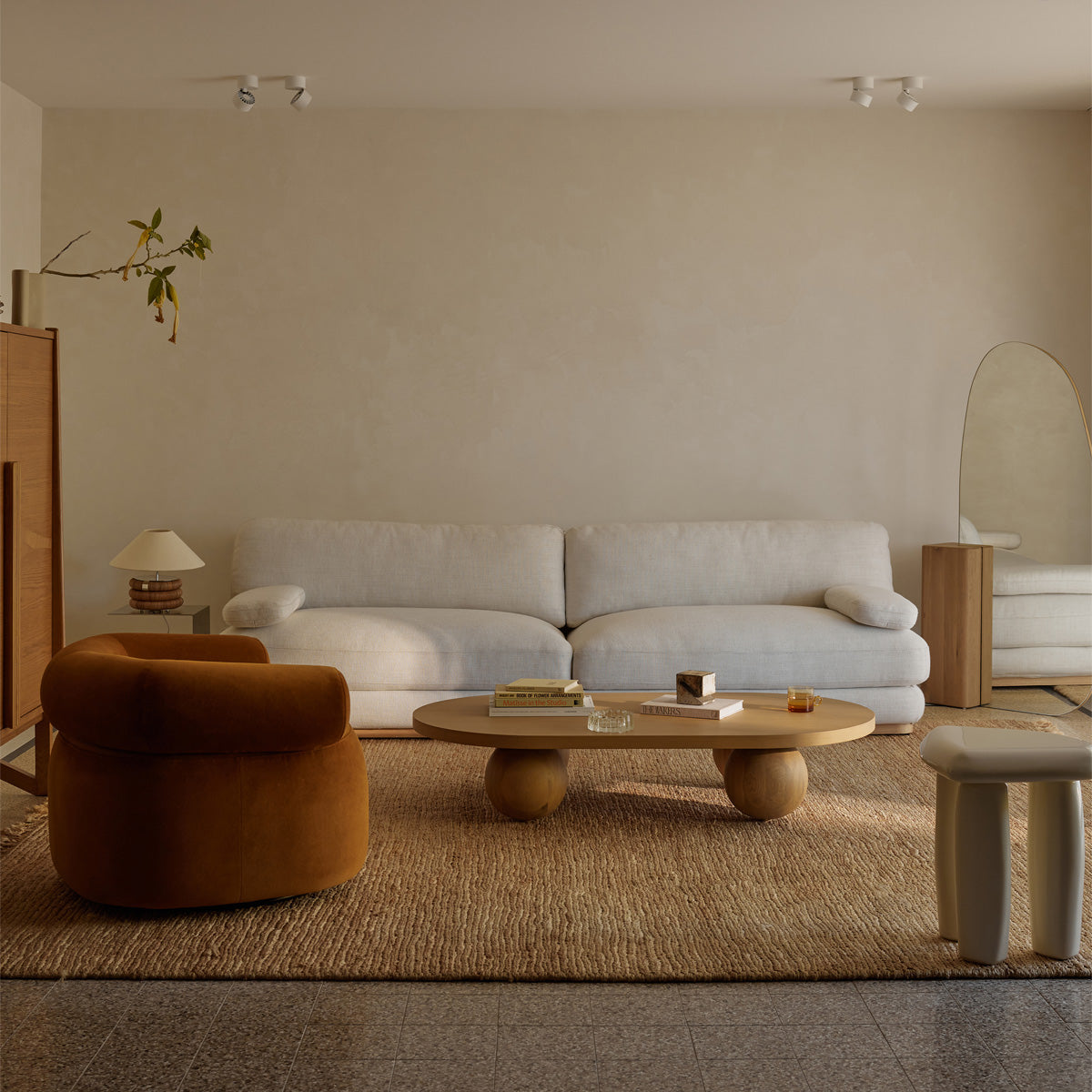 Huggy Swivel Armchair