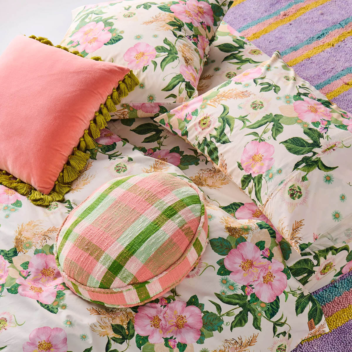 Citron Rose Velvet Tassel Cushion