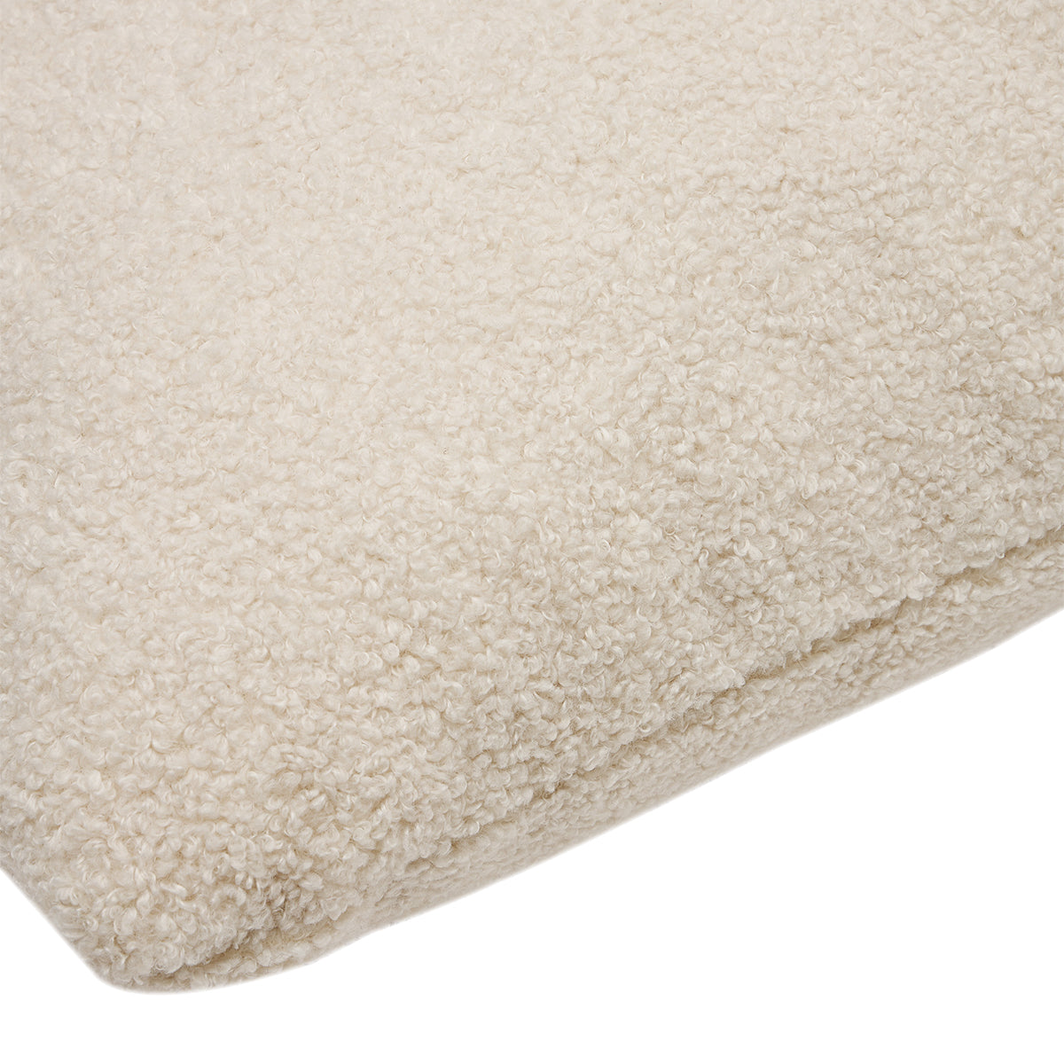 Martina Boucle Cushion (Off White)