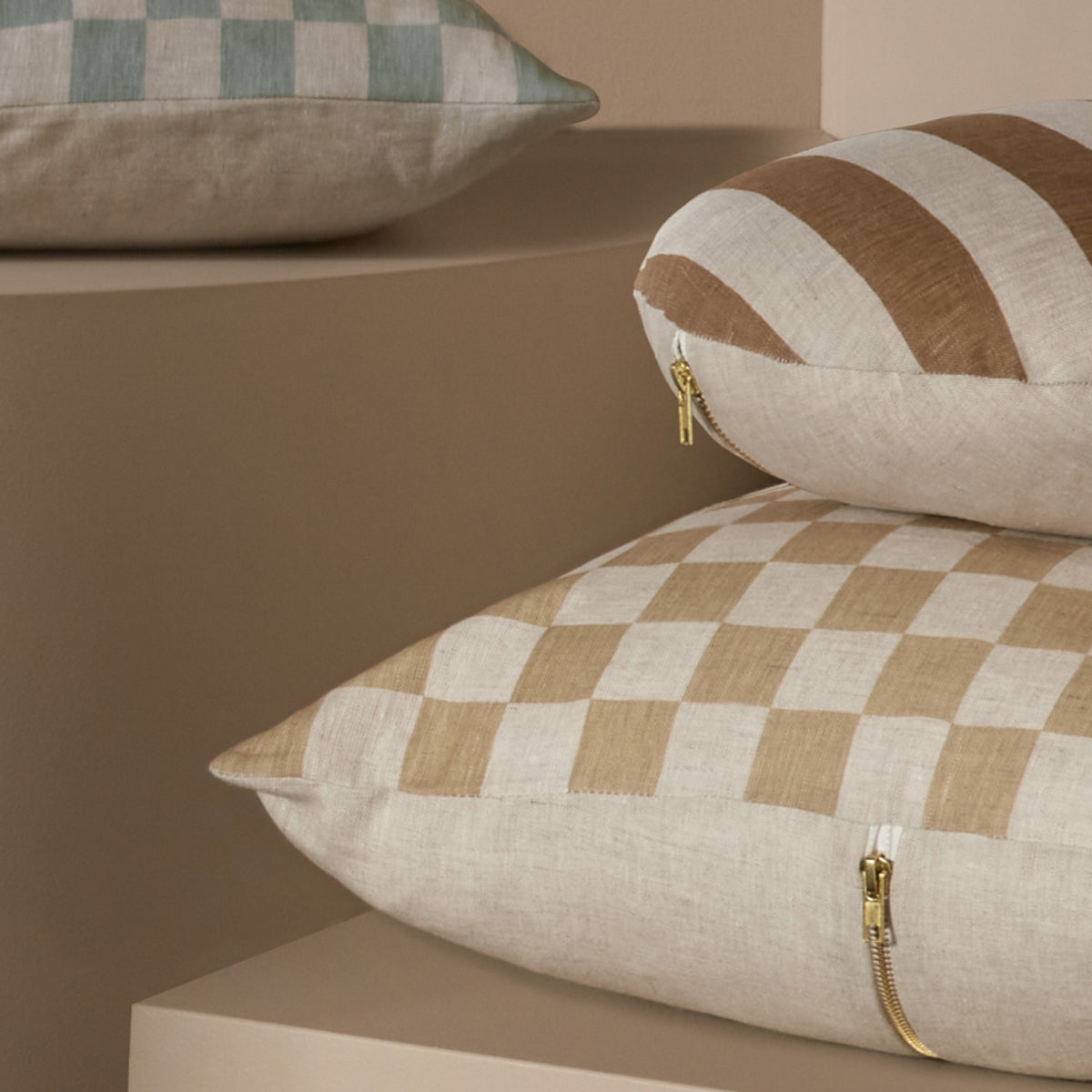 Check Square Cushion