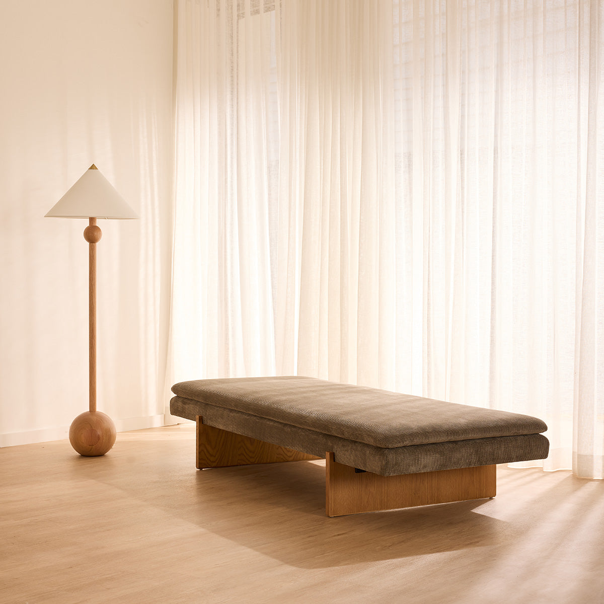Umi Walnut Daybed