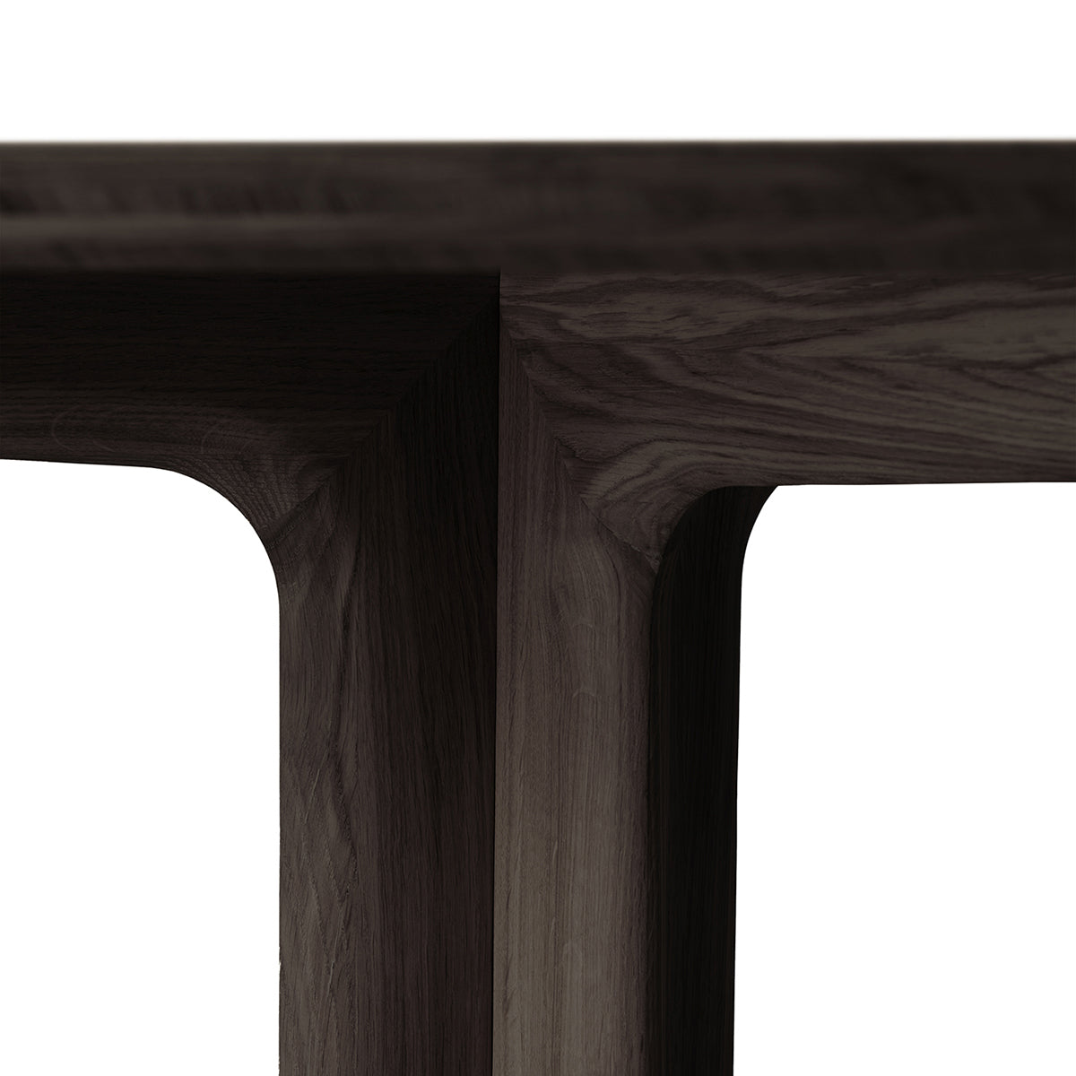Corto Dining Table