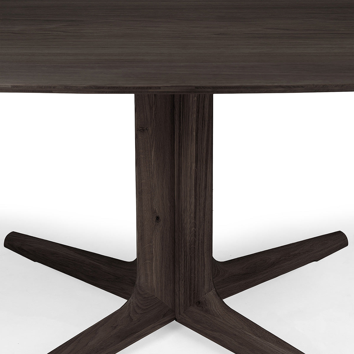 Corto Dining Table