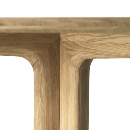 Corto Dining Table