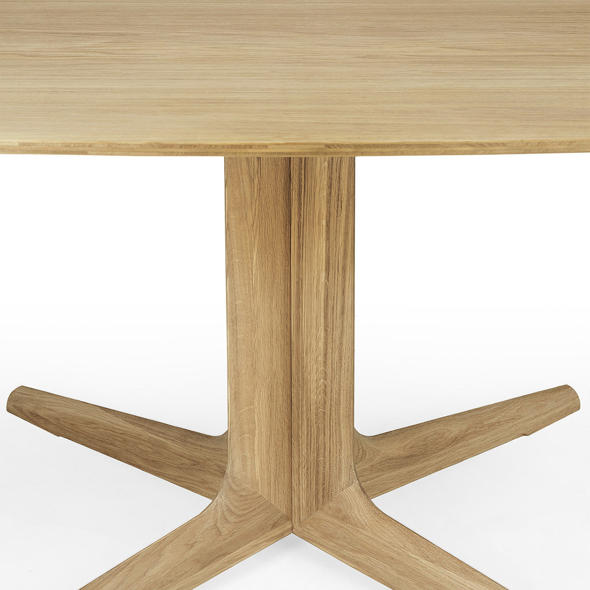 Corto Dining Table