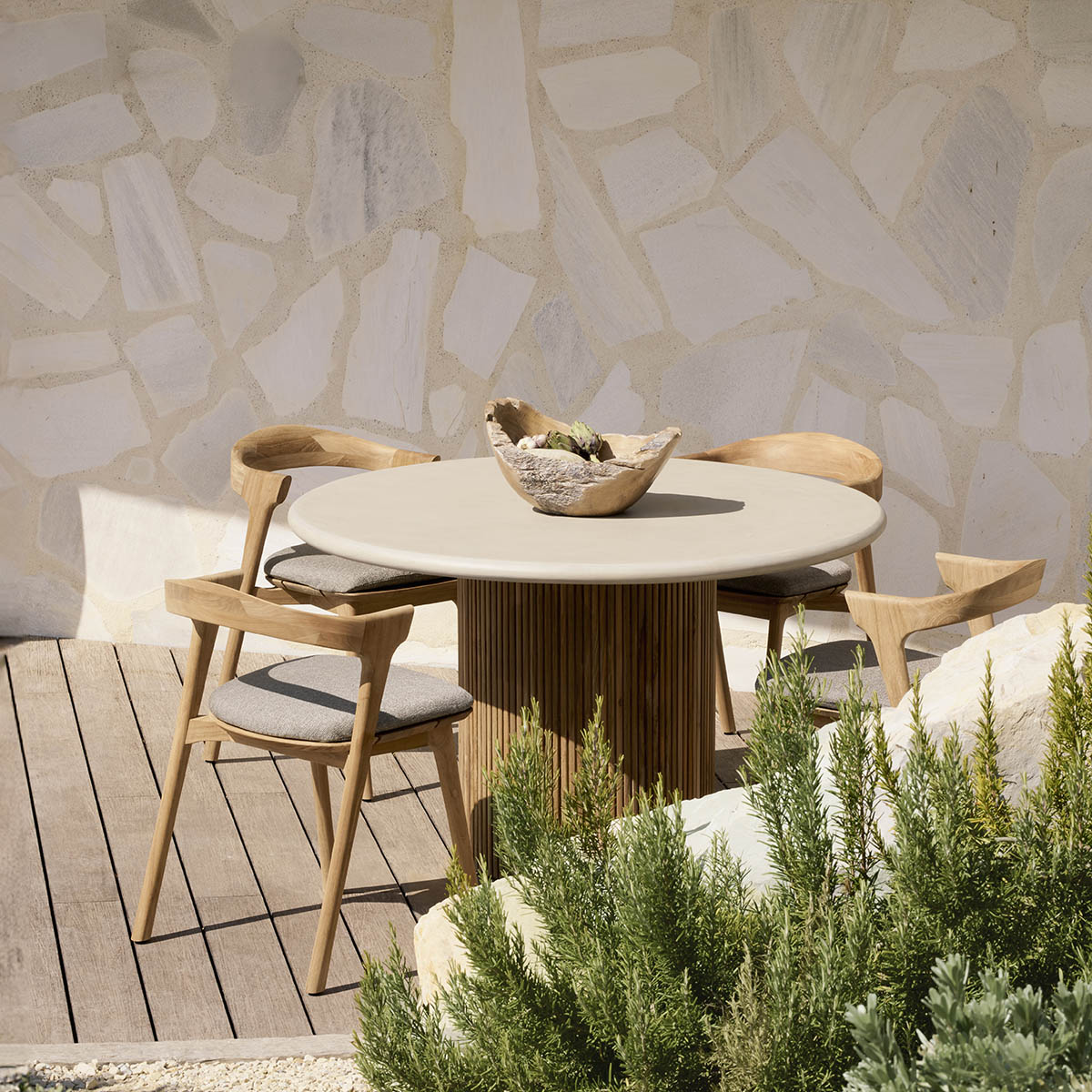 Roller Max Concrete Outdoor Dining Table (Teak, Light Grey)