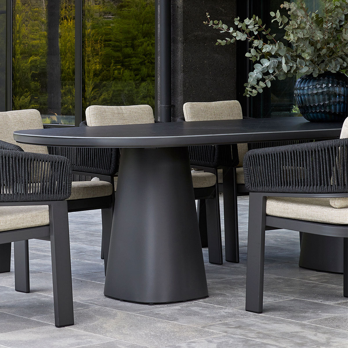 Valencia Dining Table