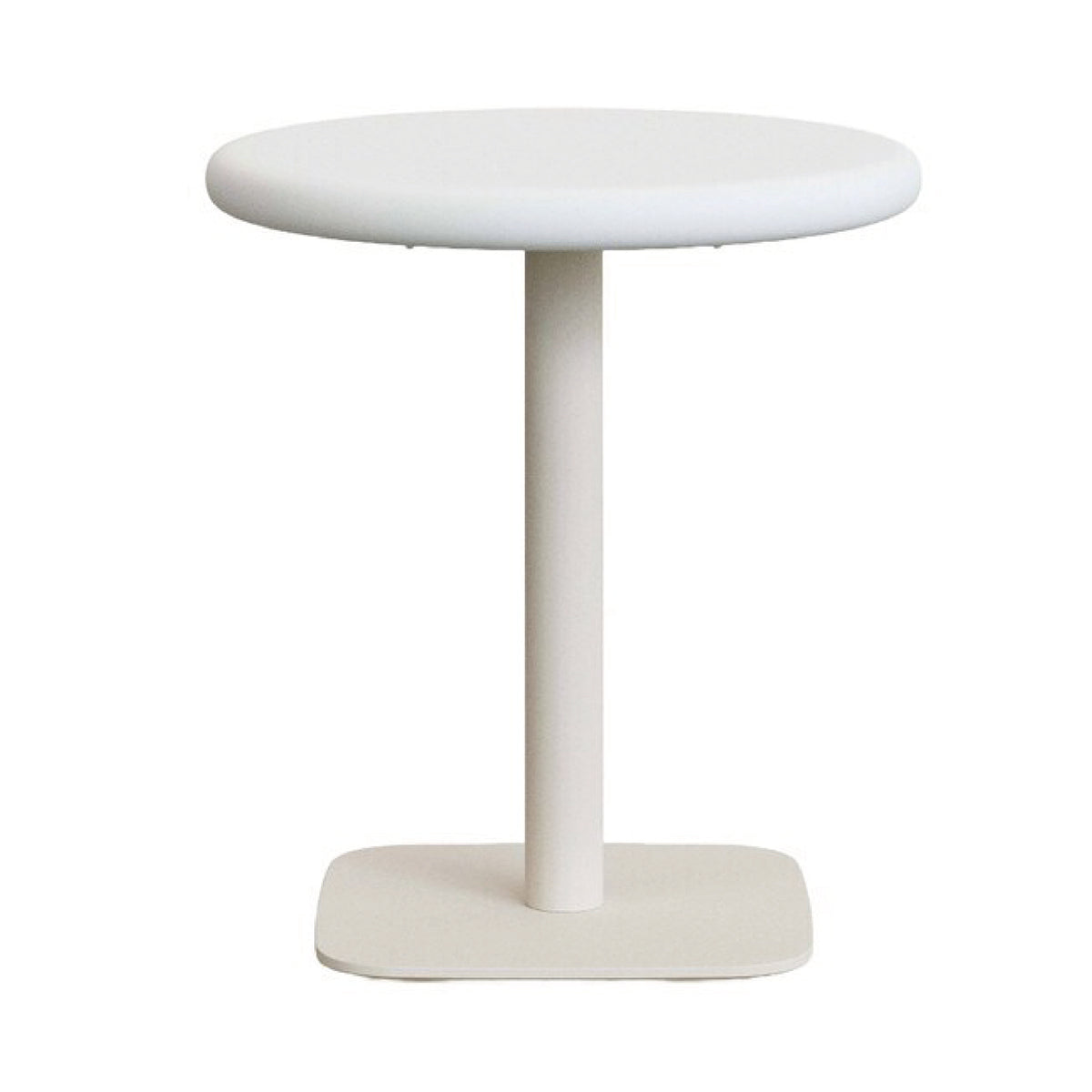 Dina Outdoor Round Dining Table