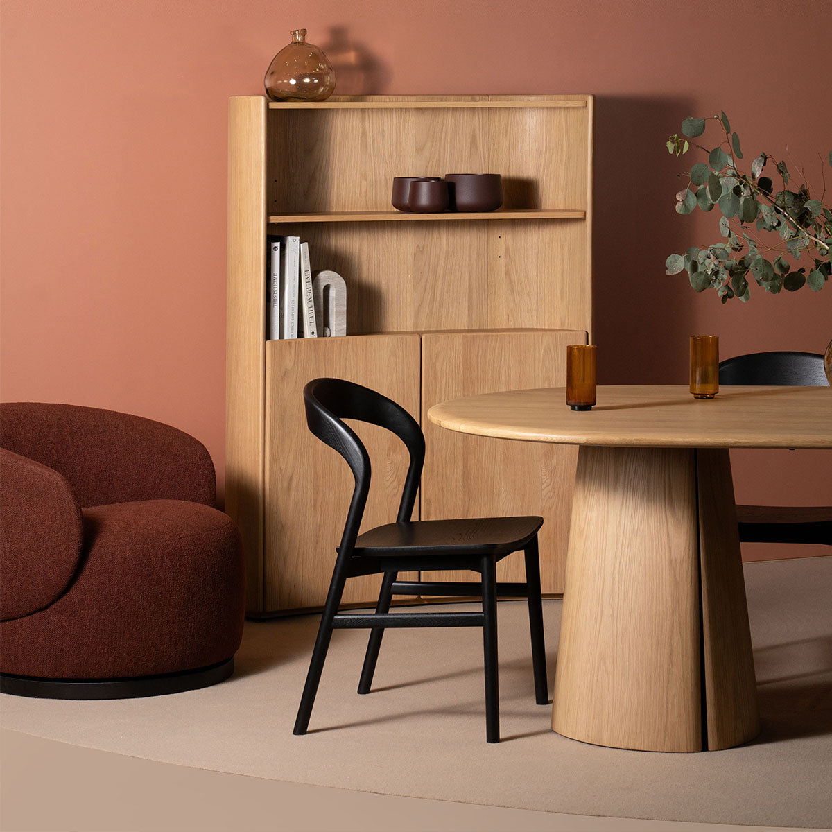 Malakai Round Dining Table