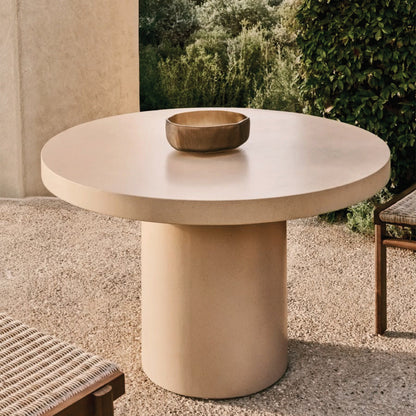 Aiguablava Round Outdoor Dining Table