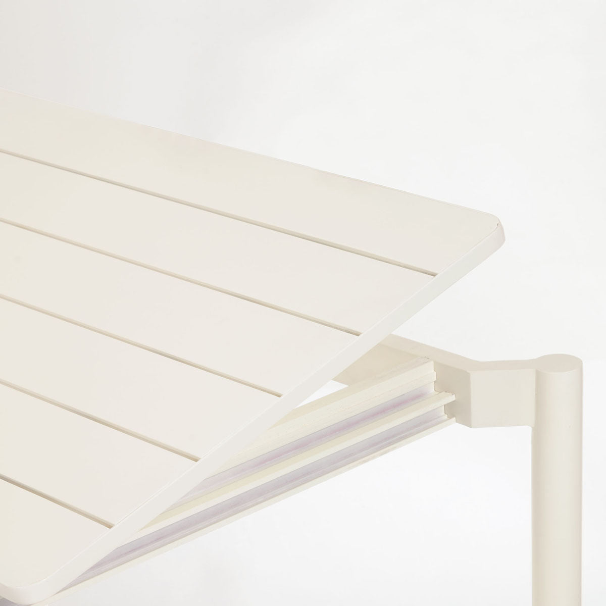 Zaltana Outdoor Extendable Dining Table