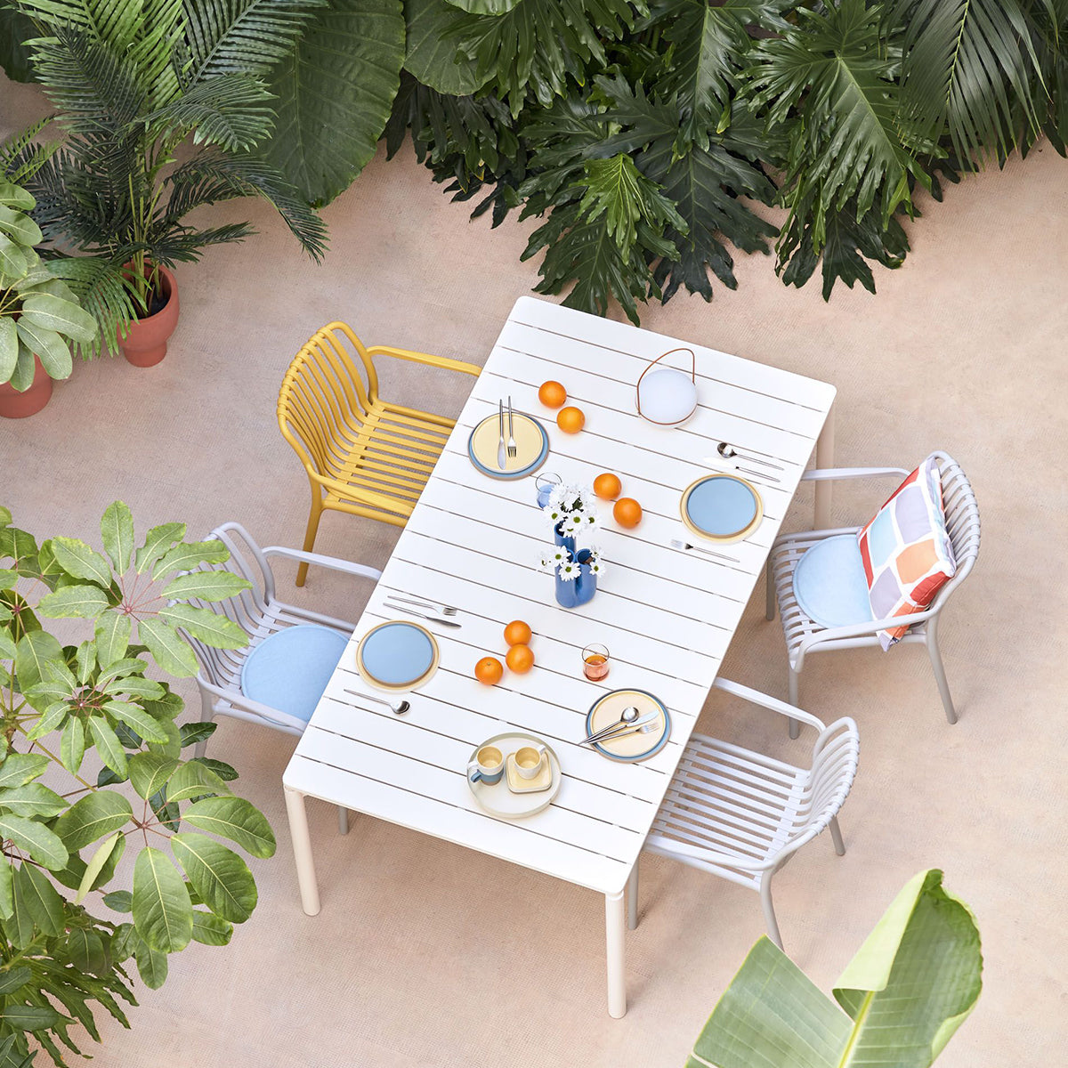 Zaltana Outdoor Extendable Dining Table