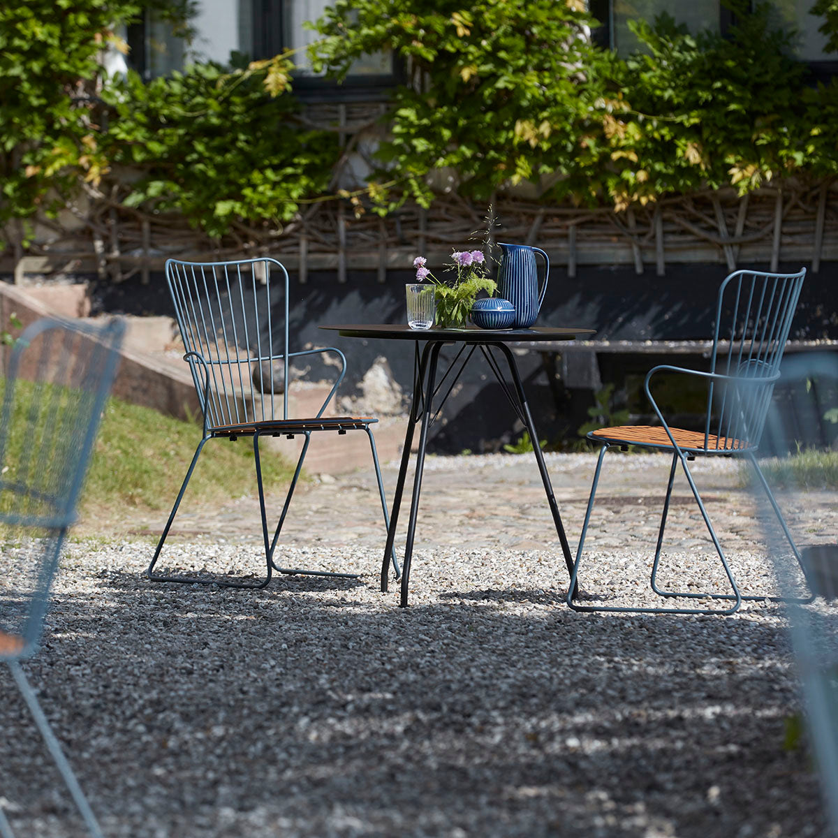 Circum Outdoor Table