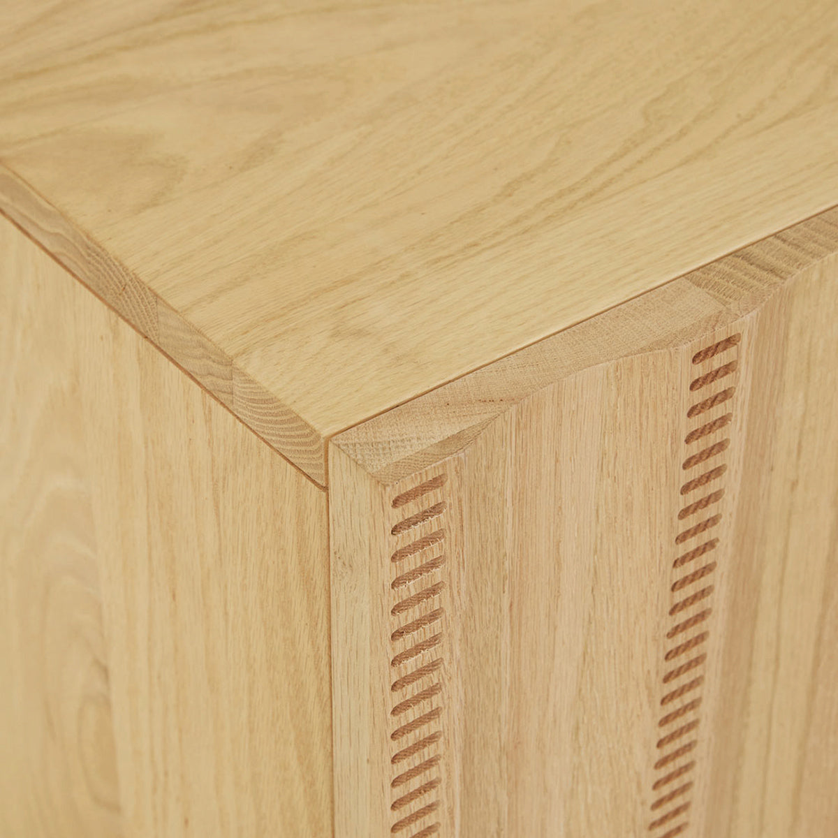 Ember Entertainment Unit