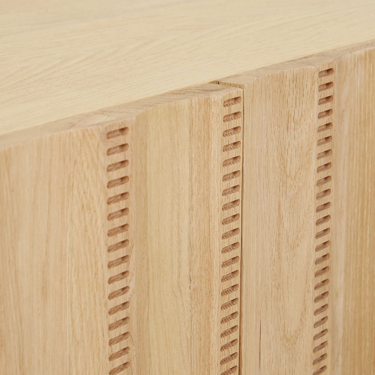 Ember Entertainment Unit