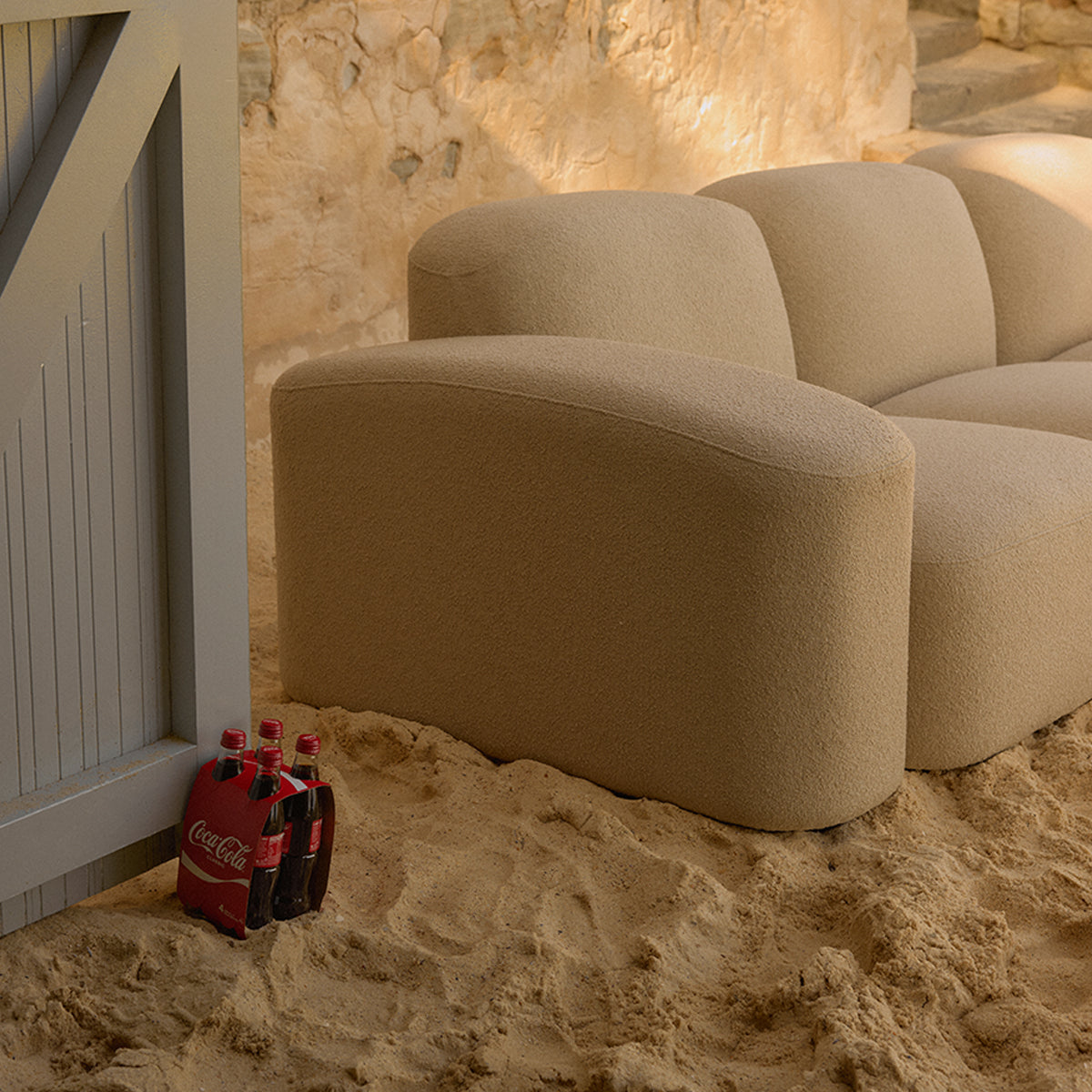 Muse Outdoor Armless Modular Piece)