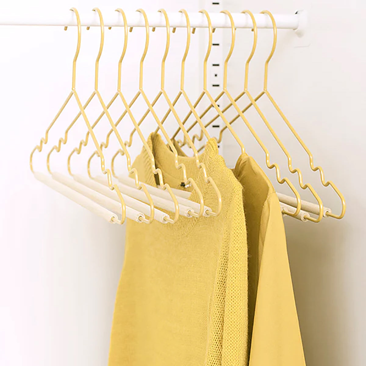 Top Hangers (Set of 10)