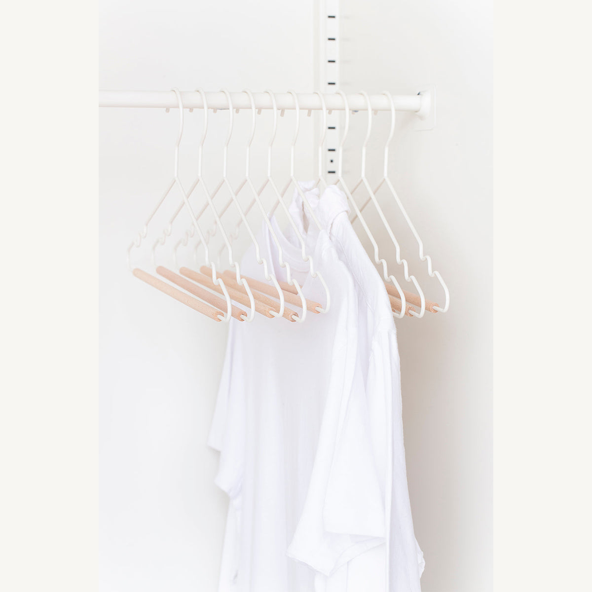 Top Hangers (Set of 10)