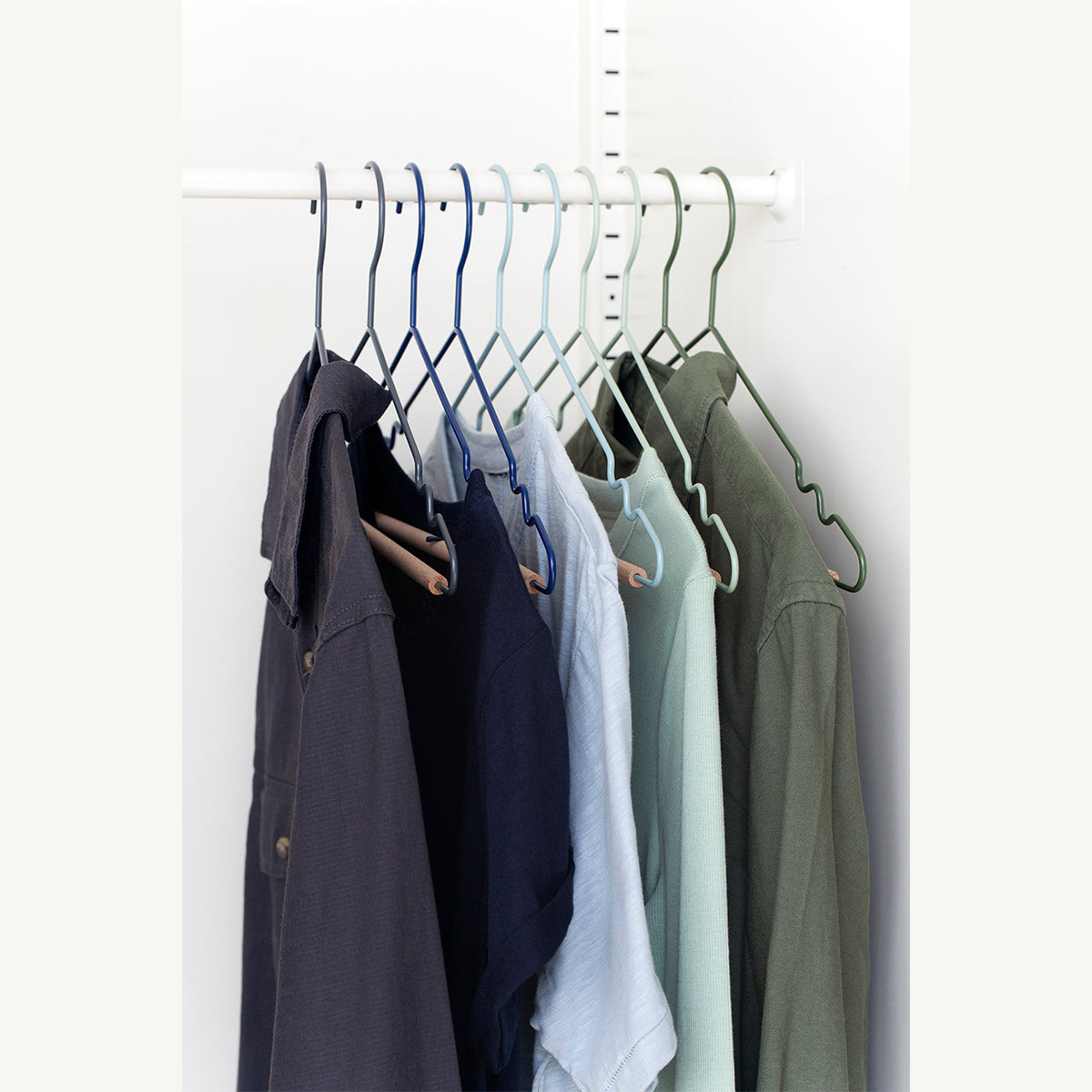 Top Hangers (Set of 10)