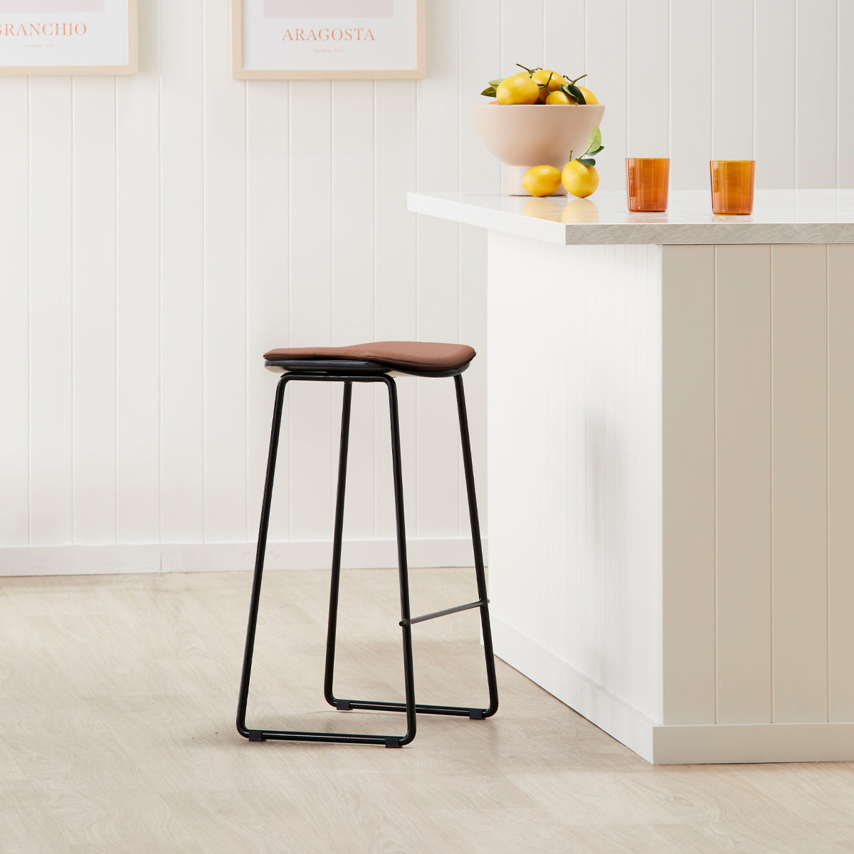 Hendrix Backless Bar Stool (Black, Tan Leatherette)