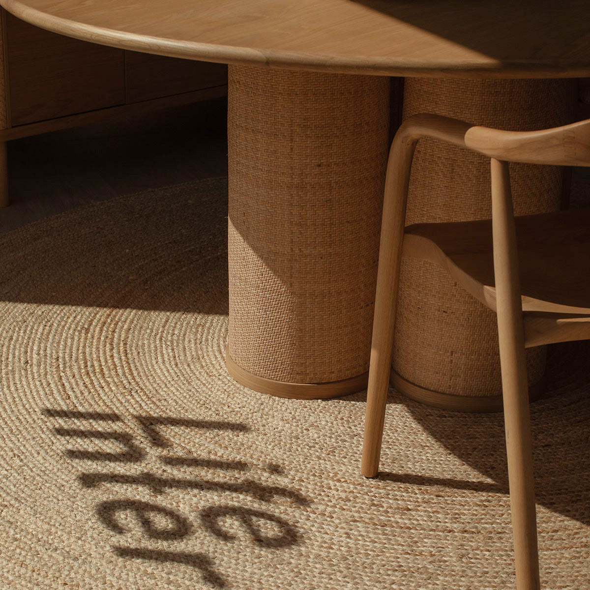 Magnolia Dining Table (Oak, 150cm)